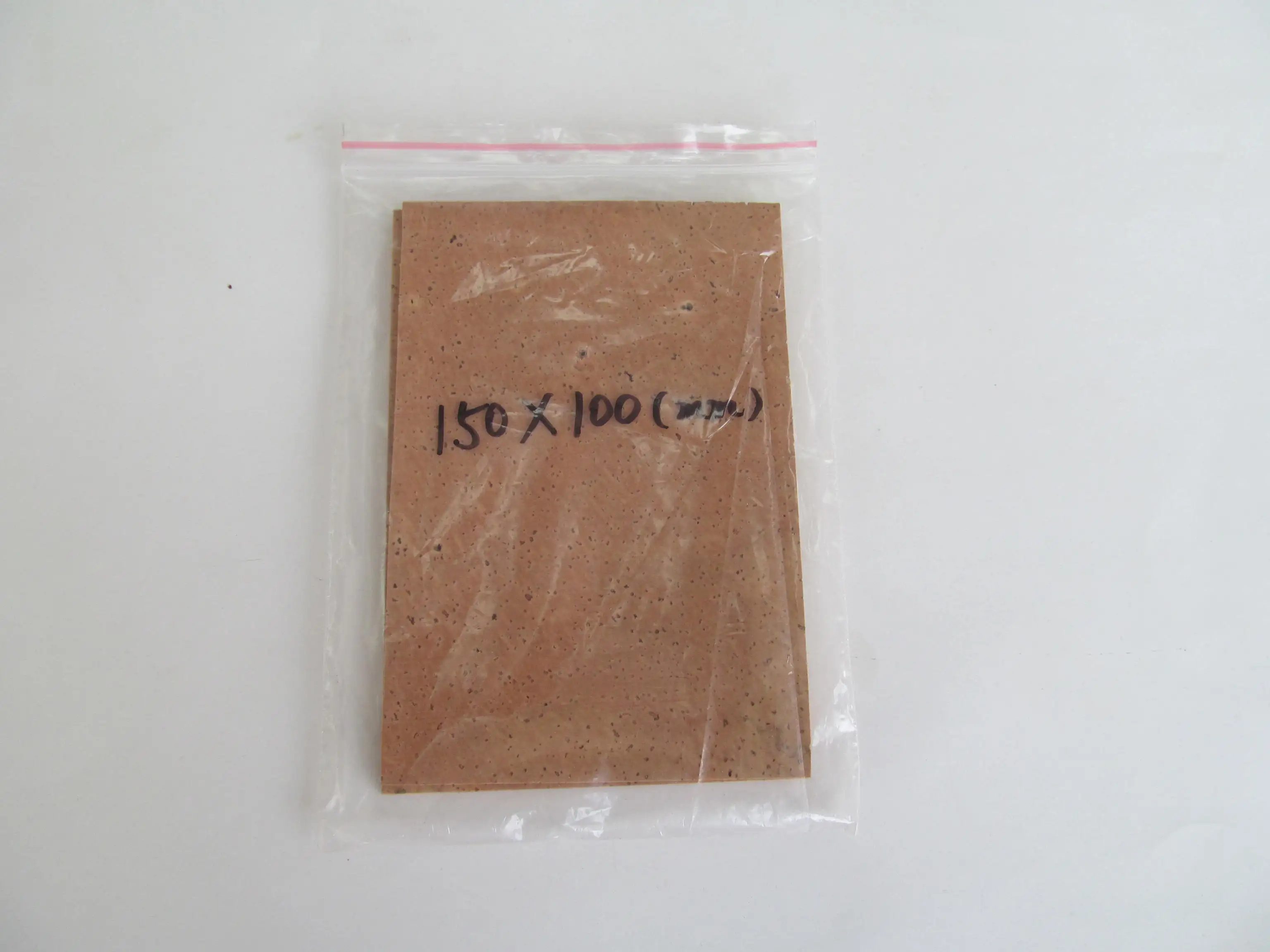 Natural Cork Sheet For Saxophone Sax Flute Clarinet 0.8mm 1.0mm 1.1mm 1.2mm 1.5mm 1.6mm 1.7mm 1.8mm 1.9mm 2.0mm 2.5mm Thickness | Спорт и