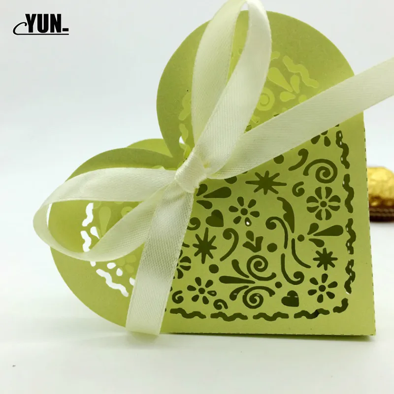 50/10 шт. выдалбливают любящее сердце лазерная резка Бумага конфеты Коробки