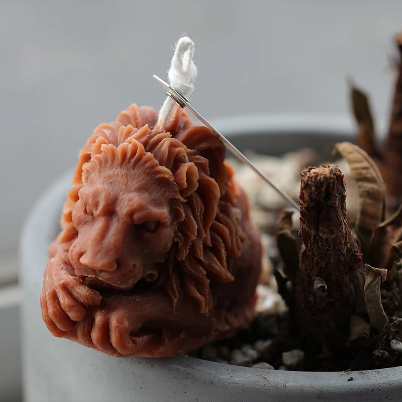 

3D Lion Aromatherapy Candle Mold Cool Plaster Silicone Molds Animals Handmade Scented Candle Mould