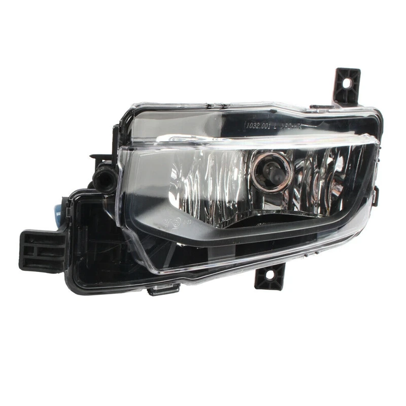 

For Transporter T7 Multivan Caravelle 2016 -2020 Front Fog Light Fog Lamp Left and Right Side with Bulbs