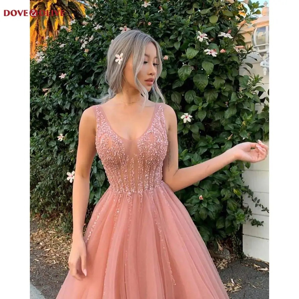 

Вышивка бисером розовый выходные платья без рукавов 2021 Иллюзия А-силуэт Тюль Горячая Распродажа вечернее платье формальное платье для выпу...