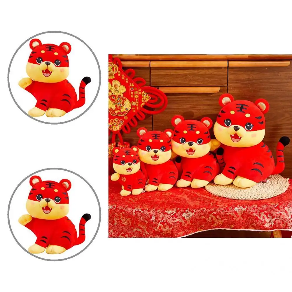 

Плюшевая кукла, мягкая на ощупь, полностью заполненная, украшение для дома, мультяшная плюшевая игрушка тигр, талисман 2022 года, украшение дл...