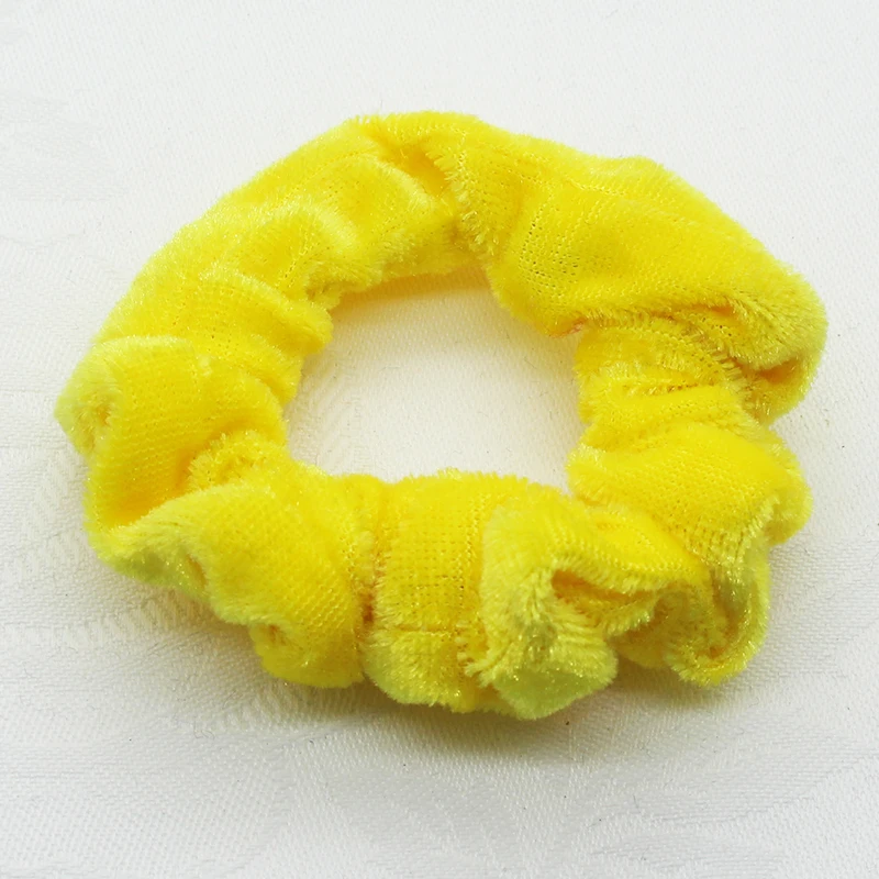 yellow ZMASEY 1 шт./лот 45 цветов(можно выбрать) бархатные резинки для волос для женщин и девочек эластичные волосы резиновые ленты аксессуары для завязывания волос кольцо веревка - Цвет: yellow