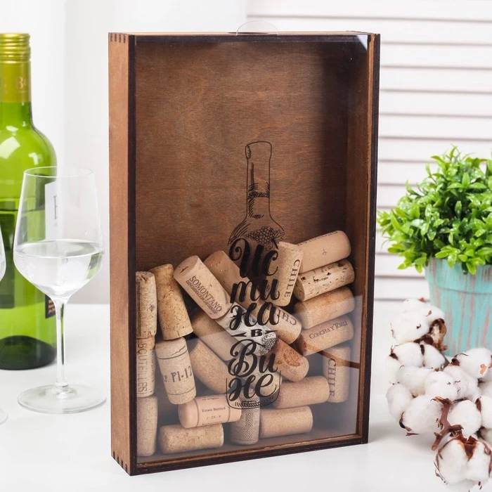 Копилка для пробок &quotИстина в вине&quot