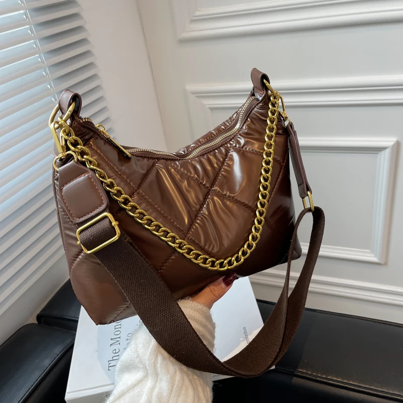 

Модные сумки через плечо из искусственной кожи для женщин, новый дизайн 2021, Дамский кошелек и сумочка, вместительная сумка-тоут на цепочке д...