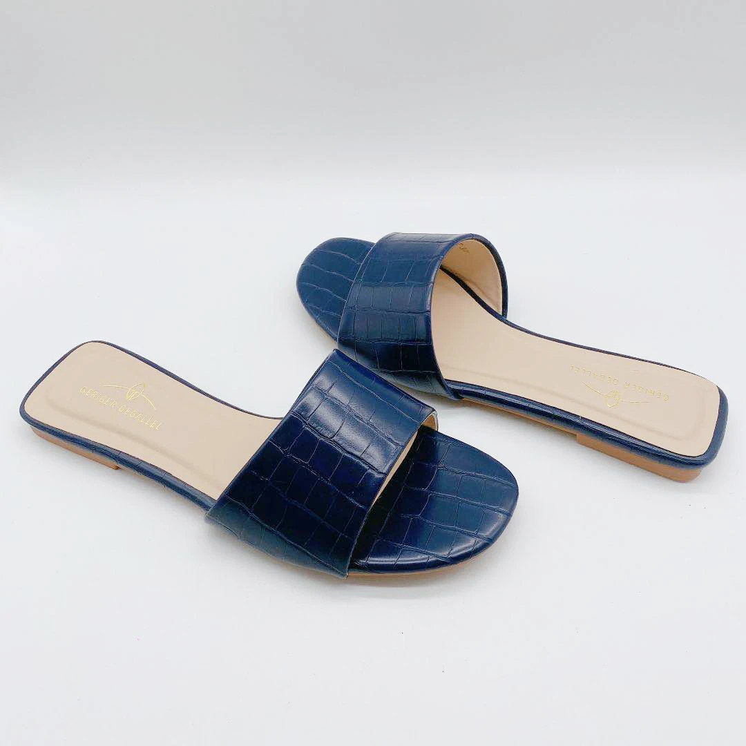 Туфли женские на плоской подошве суперминималистская модная пляжная обувь ПУ