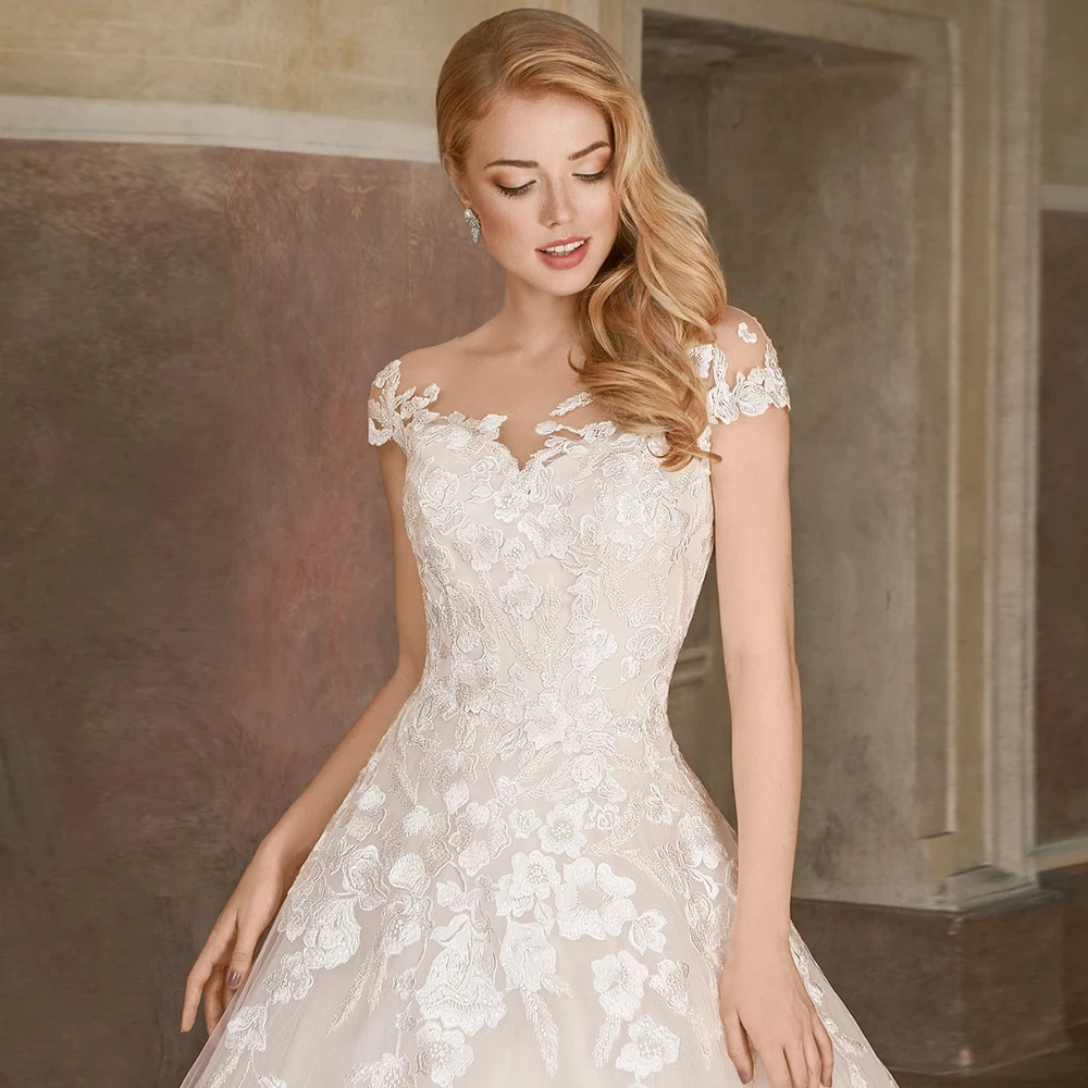 

Charming Scoop Short Sleeve Sweep Train A-line Wedding Dress for Bride White Ivory Embroidery Lace Bridal Gowns