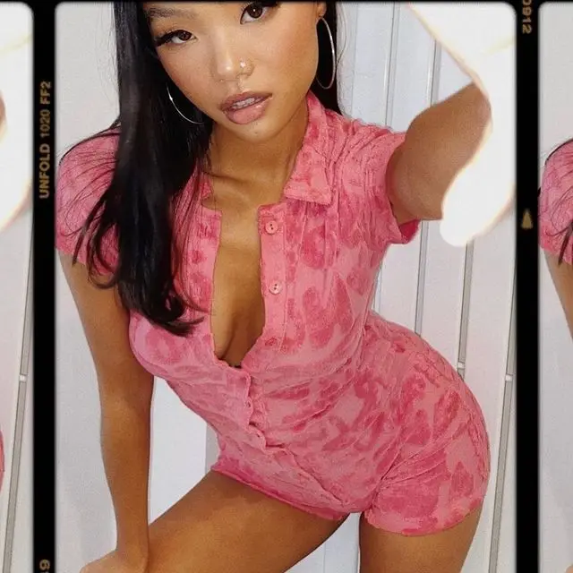 Комбинезон женский на пуговицах с принтом пикантный Повседневный ромпер