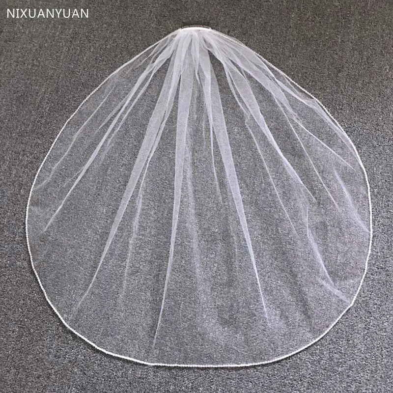 Белый цвета слоновой кости бисерный Край свадебная фата с гребнем кристаллы