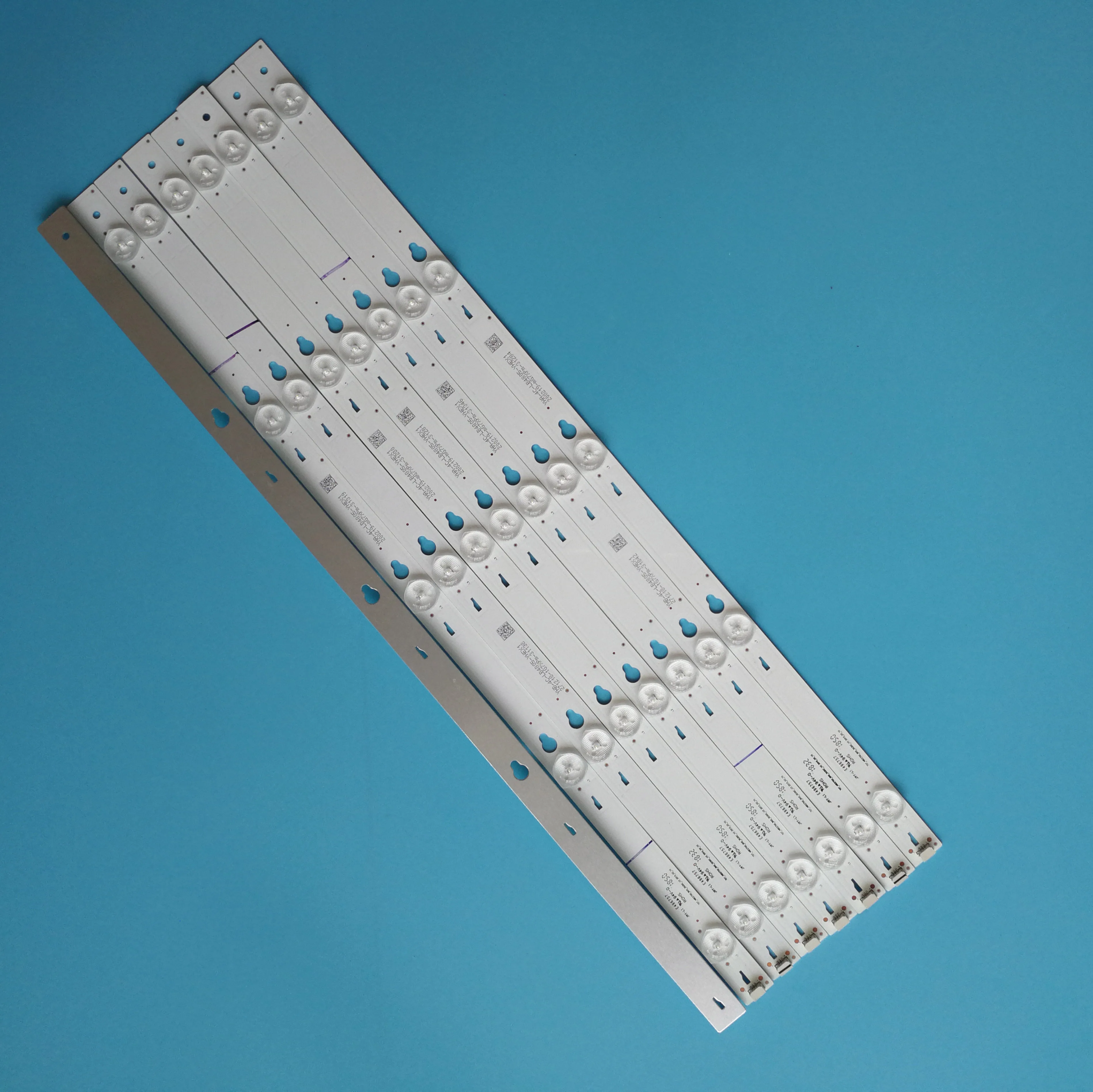 YHA 4C LB4805 YHEX1 YHEX2 для TCL B48A558U D48A810 B48U828U новая Оригинальная Светодиодная