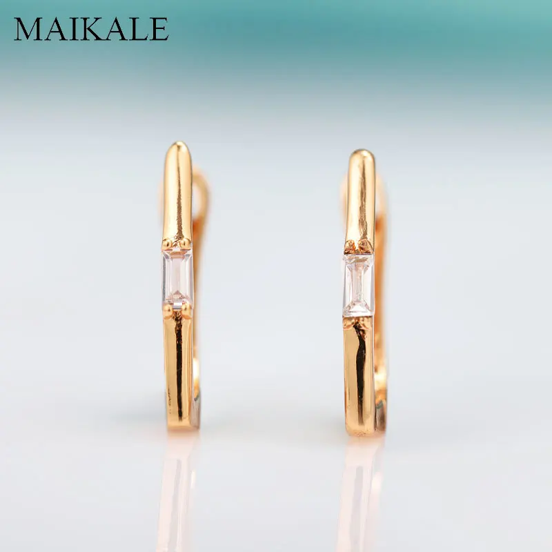 

MAIKALE Exquisite Geometric Small Stud Earrings Gold Ear Studs Square Zirconia Earrings for Women Jewelry Fashion Gifts