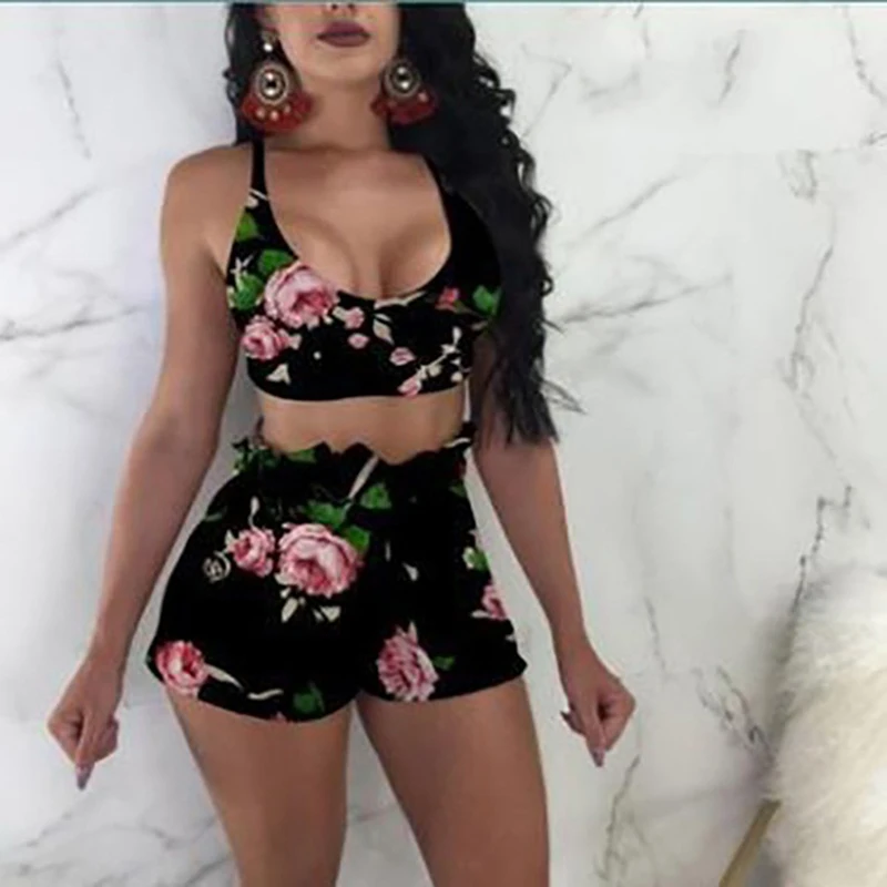 

Women Summer Two Piece Set Floral Sleeveless Crop Top Shorts Outfits Summer Casual Female Set Beach Club Clothes