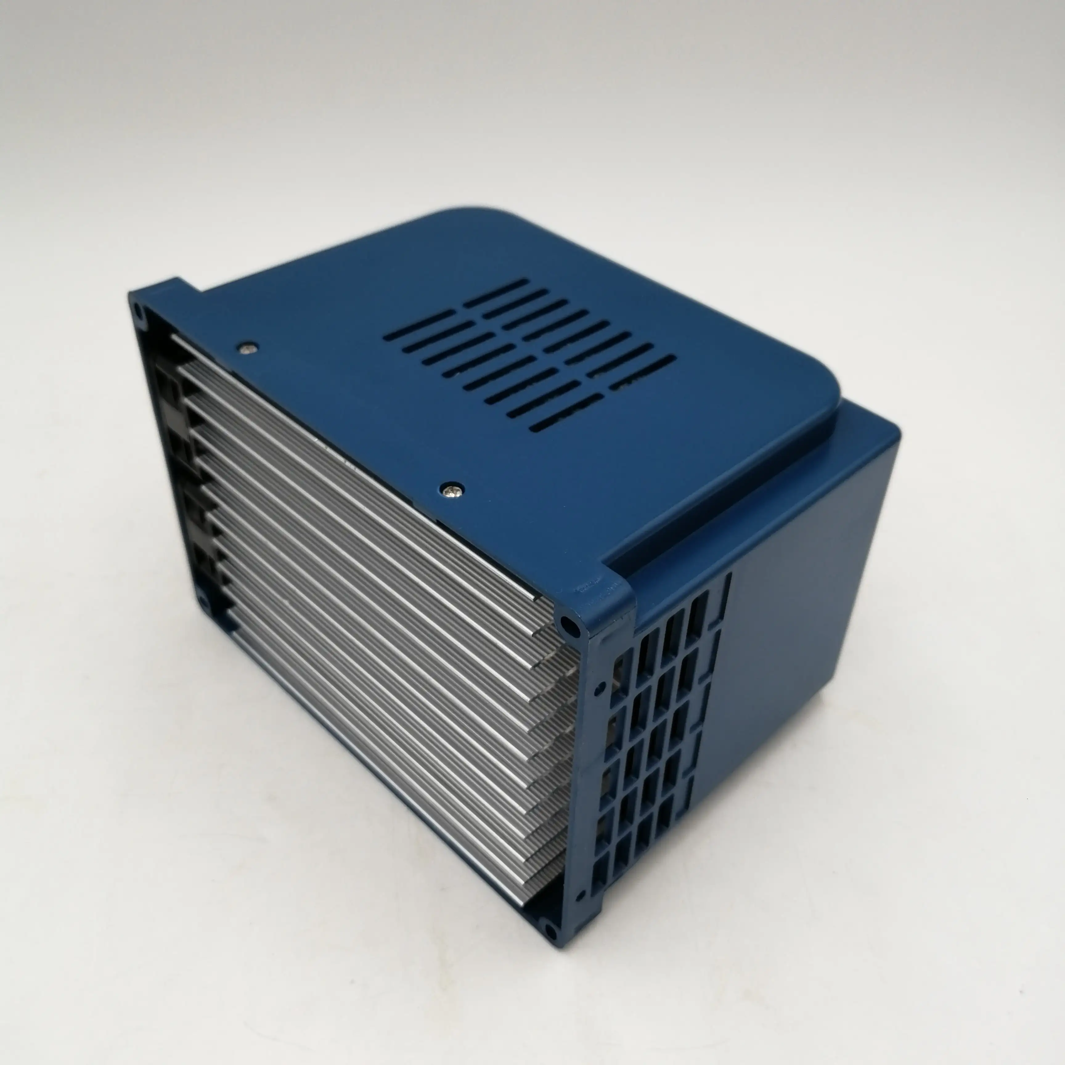VFD AC 380 в 750 Вт/1.5 кВт/2.2 кВт/4 кВт привод переменной частоты 3 фазный регулятор
