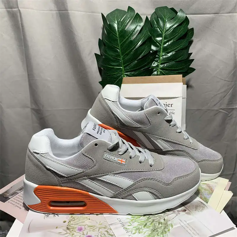 

Прочные кроссовки для мужчин, мужская спортивная обувь без кожи, 2021 амортизирующая черная обувь для бега, мужские спортивные ботинки, черны...