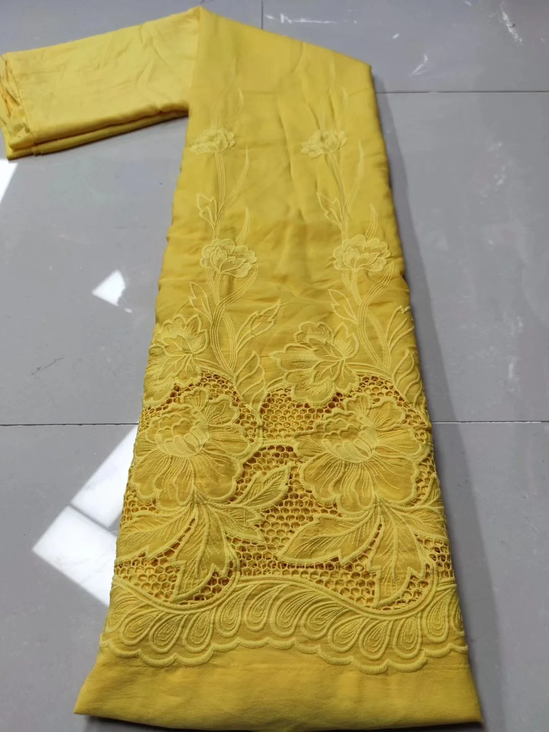 

Yellow African French Net Lace Fabric 2021 High Quality Mesh MIlk Silk Lace Embroidery Bridal Nigerian Wedding Dress 5Yards Sew