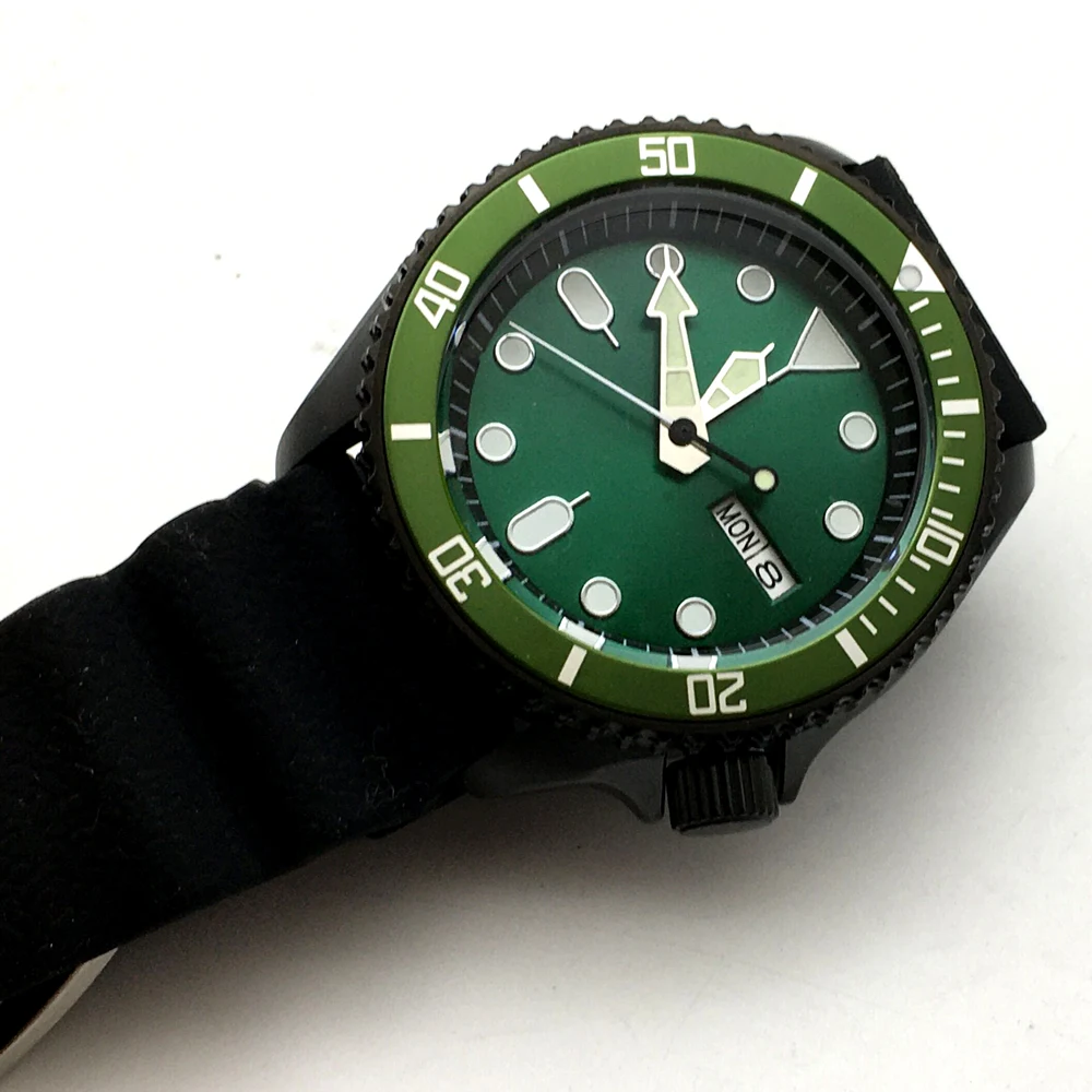 42MM diving watch automatic mechanical male watch NH35A movement aseptic green dial black case strap PARNSRPE enlarge
