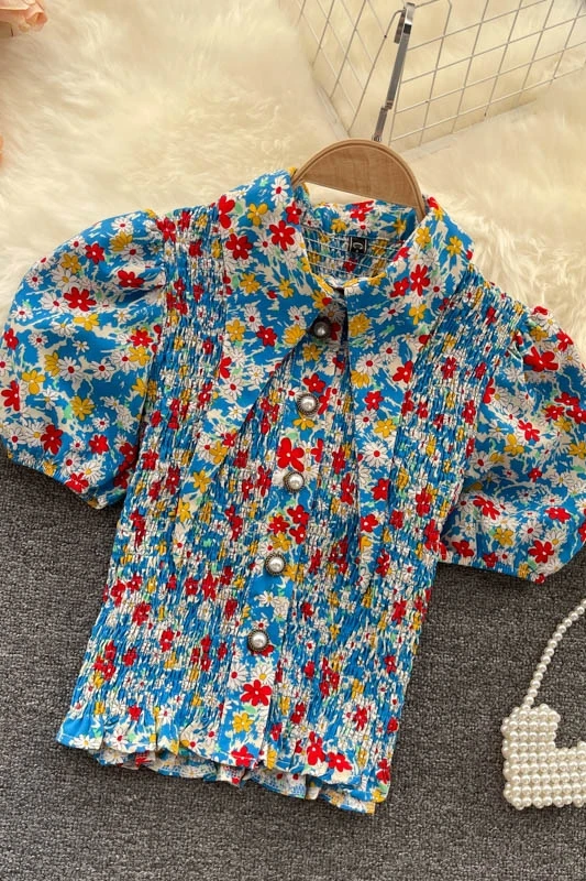 

2021 summer new product shirt female design sense niche lapel age reduction puff sleeve slim short floral top