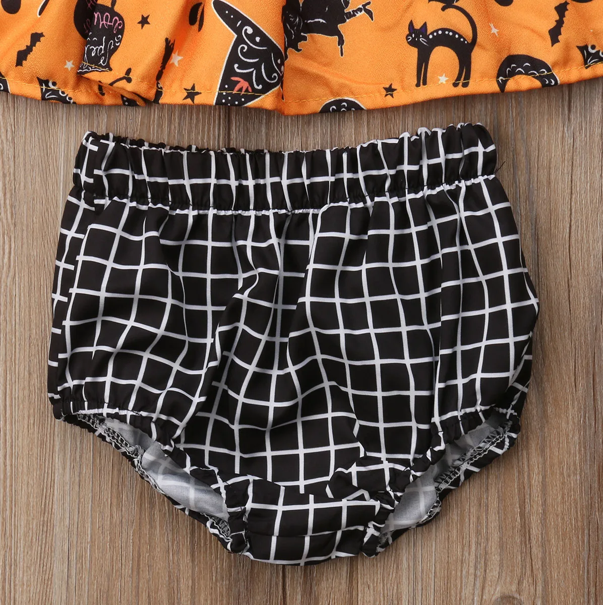 

Newborn Baby Girl Halloween Clothes Sleeveless Print Vest Top Dress + Plaid Short Pants Outfits