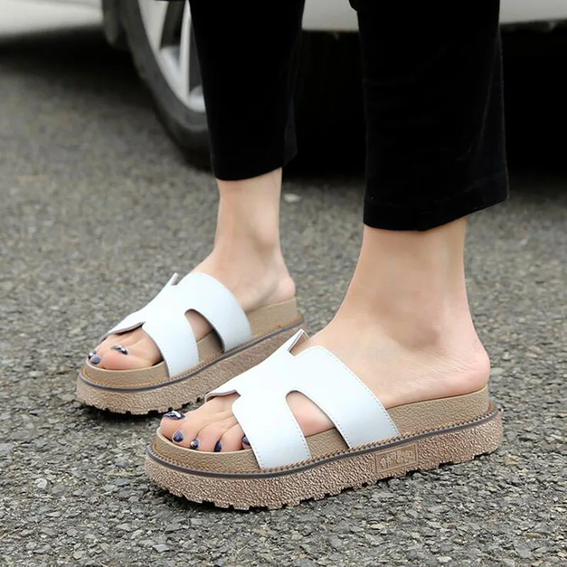 

Slippers EVA Men Shoes Women Couple Flip Flops Soft Black and White Stripes Casual Summer Male Chaussures Femme