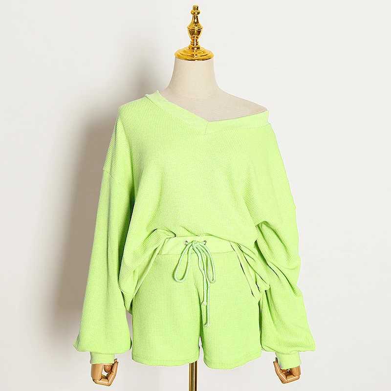 Женский трикотажный костюм VGH элегантный комплект из двух предметов свитер с v