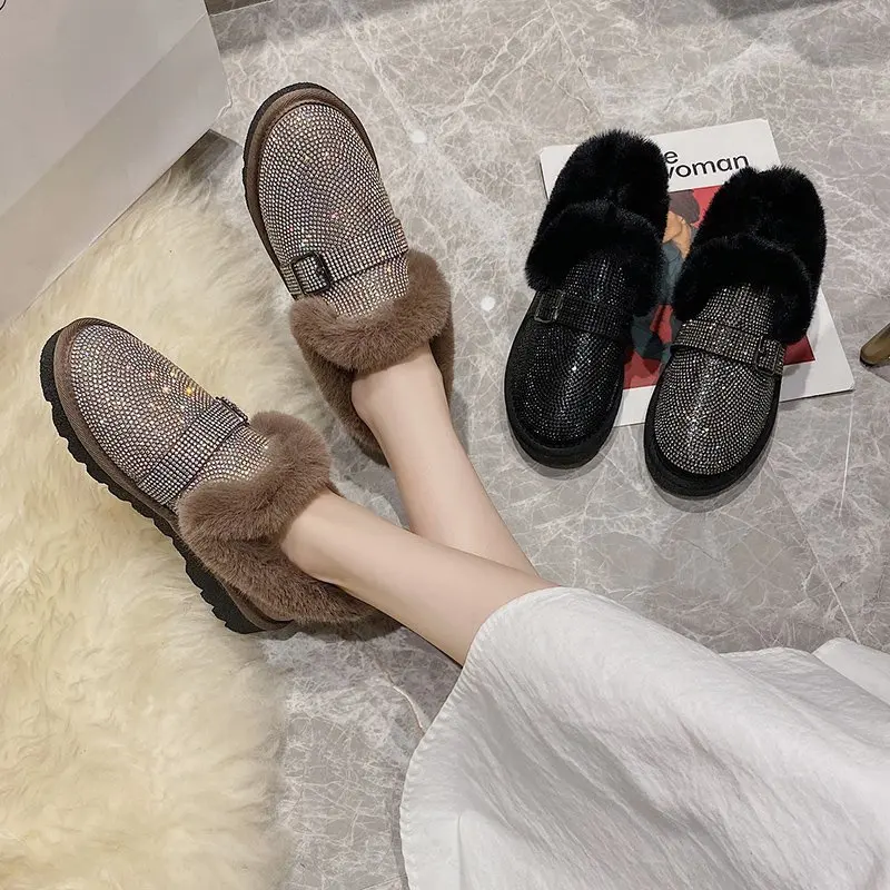 Блестящие женские ботинки с заклепками новые теплые плюшевые зимние на плоской