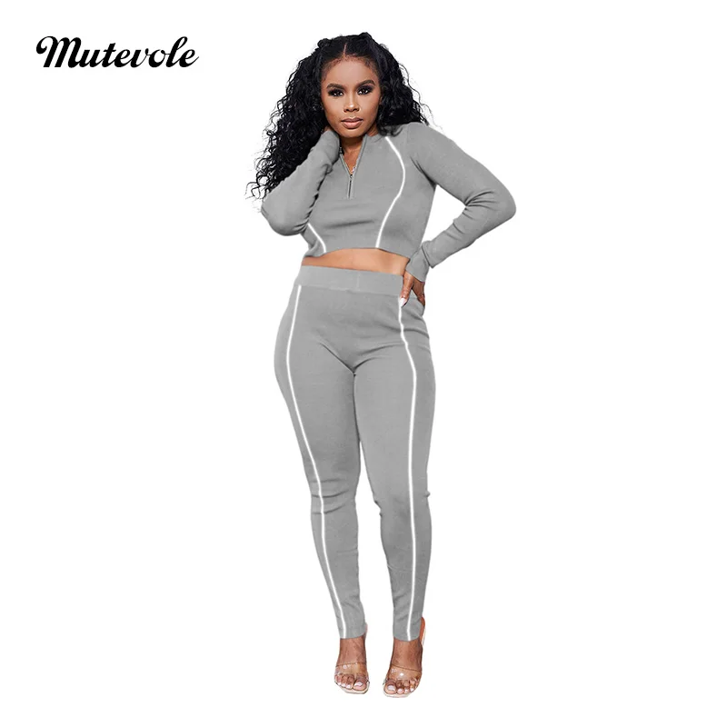 

Mutevole Patchwork Reflective Two Piece Set Women Casual Slim Fit 2 Piece Fitness Tracksuit Solid Zipper Crop Top and Pants Set