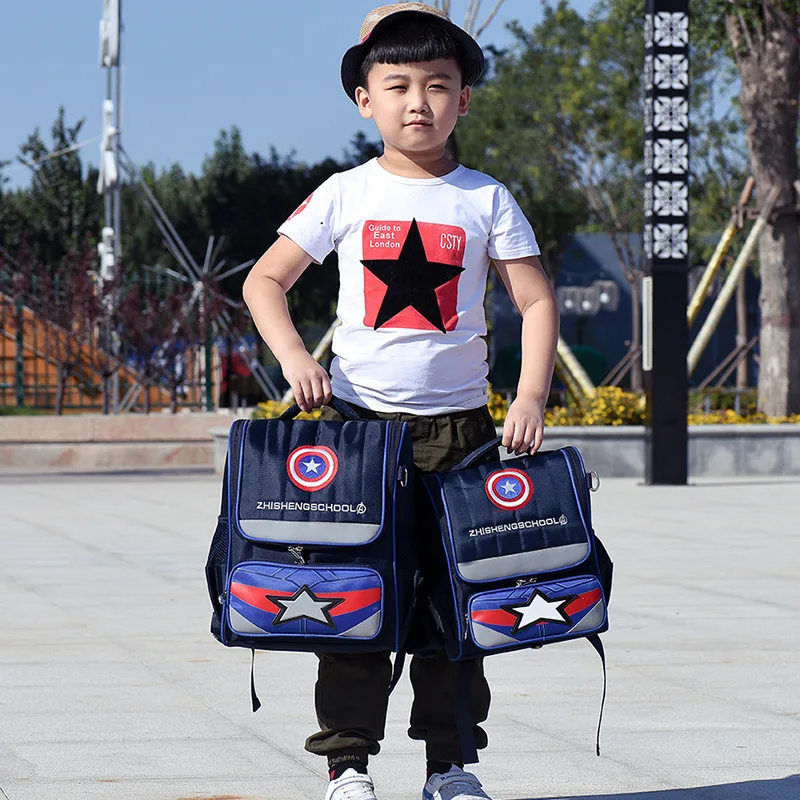 Famous brand cartoon print children's school backpacks Large capacity kids travel backpack. Waterproof school bag for boys girls