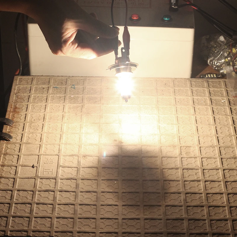 Автомобильная галогенная лампа Cawaner 4X100 Вт H4 дальний/ближний свет 4300K теплый белый