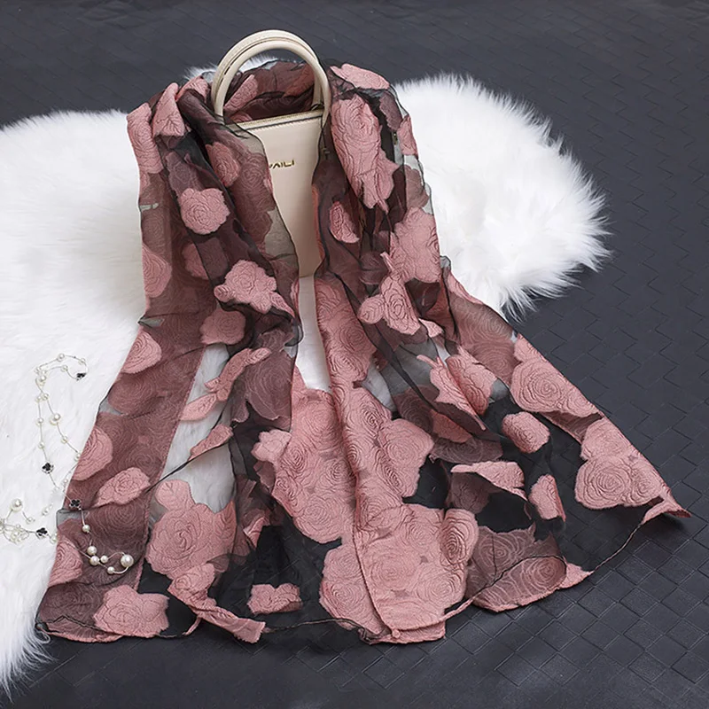 Женский шарф с листьями и цветами длинный из органзы высокого качества