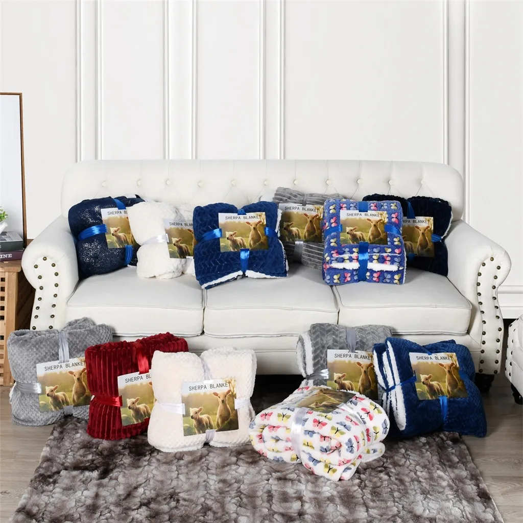 Мягкое теплое одеяло из кораллового флиса зимнее покрывало в клетку с ананасом