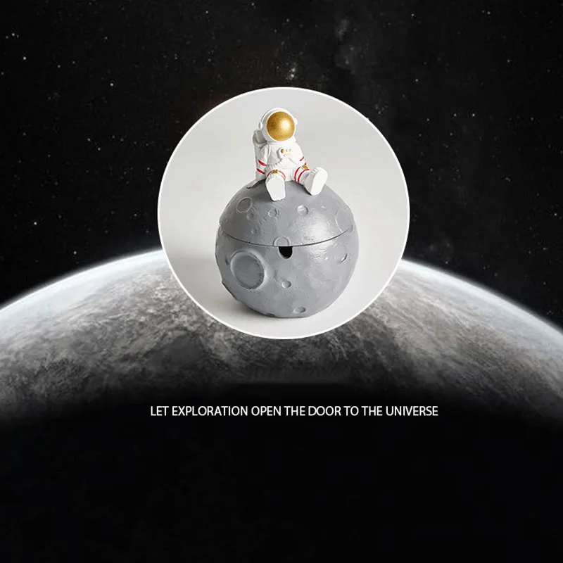 

13CM Creative Astronaut Spaceman Ashtray Action Figure Model Speelgoed Diy Luxury Home Office Desktop Decoration Art Crafts