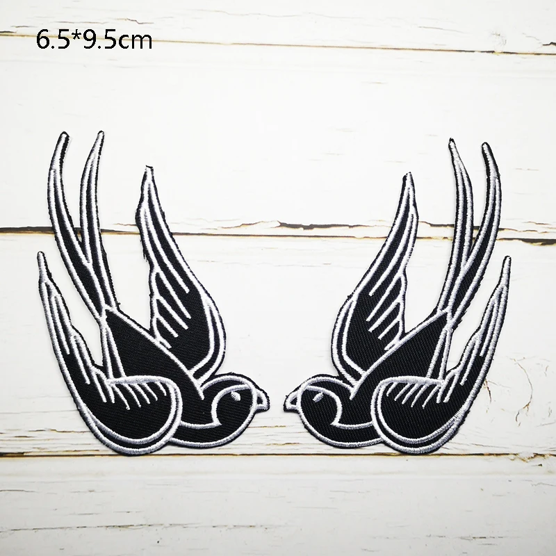 Пара цветных нашивок для курток ласточки розовые красные черные нашивки с