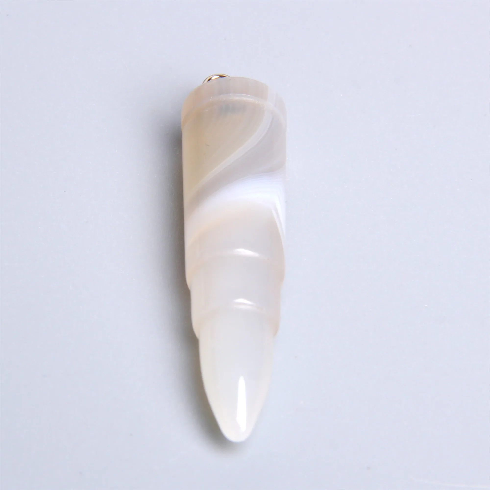 Ожерелье из натурального камня с пятью подвесками-пулями розового, голубого и белого цвета из натурального агата для женщин оптом.