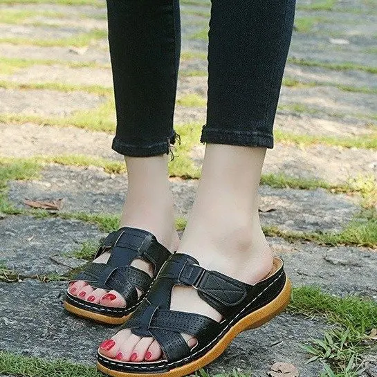 

Ladies Casual Sandals Plus Size Slippers Women Fashion Thick Bottom Slope with Non-slip Wear Beach Sandals Hollow Women's Shoes