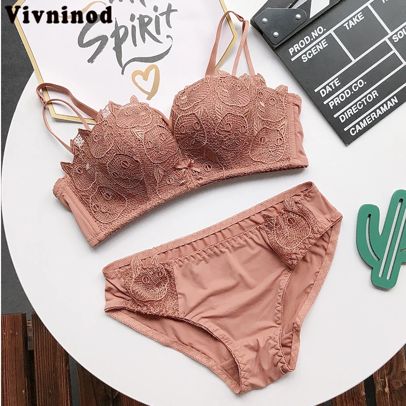 Комплект нижнего белья женский кружевной зеленый пуш-ап с мягкими чашечками |