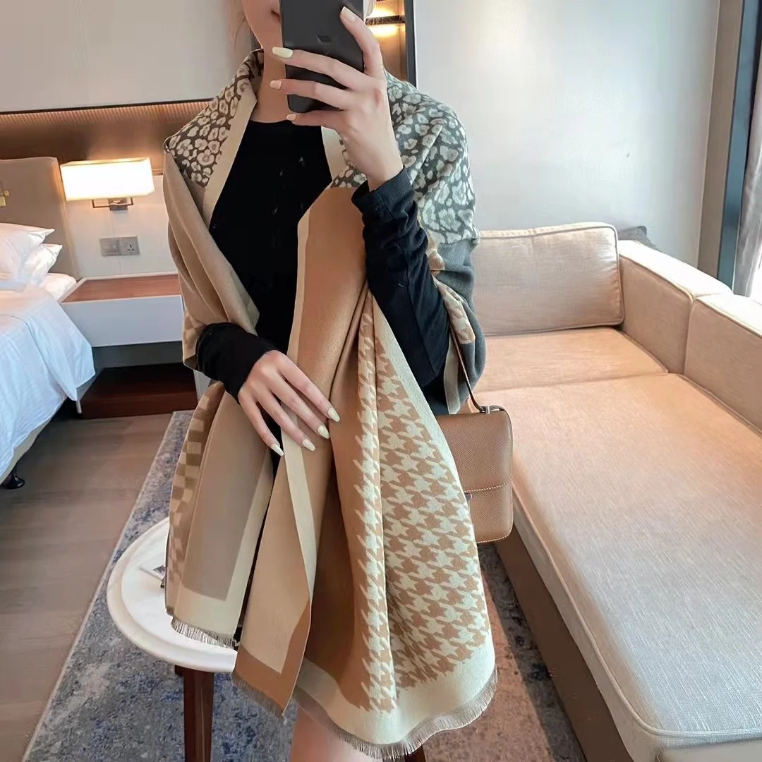 Manta de marca de lujo para mujer, bufanda de doble cara, capa de leopardo, chal largo de empalme a cuadros, chal de Cachemira de anacardo, c&aacute;lido para invierno-1
