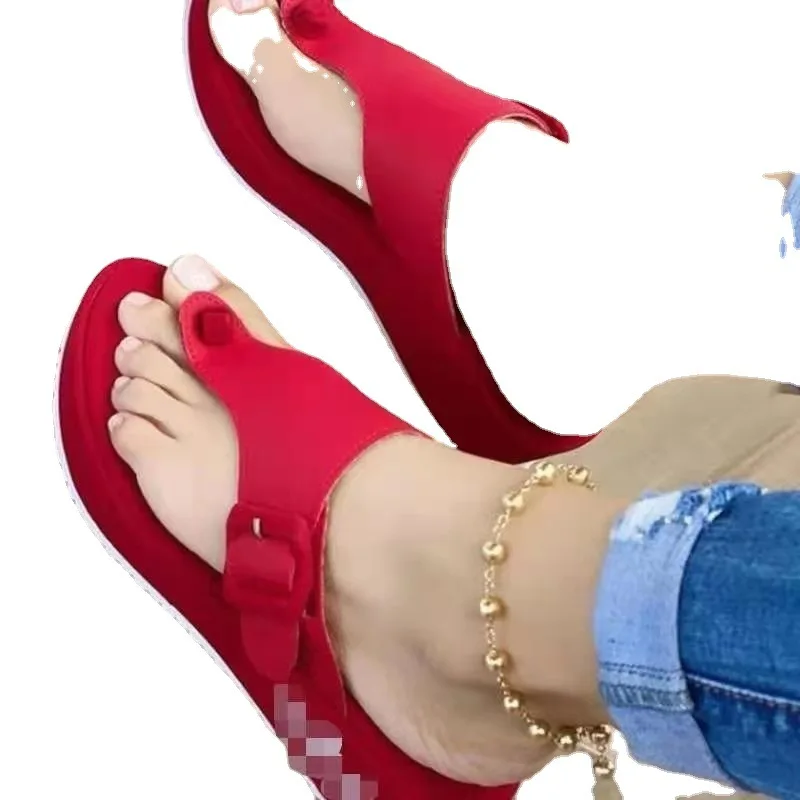 

flat heel viscose shoes artificial Pu leisure Europe and America breathable low heel European station buckle flip flop