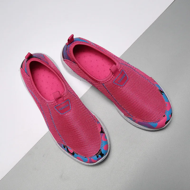 Мужская повседневная обувь летняя дышащая легкая недорогая унисекс модная без