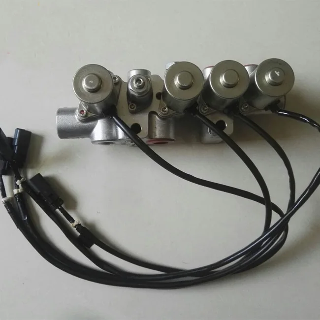 Оригинальный строительный Соленоидный клапан экскаватора 203-60-71210 в сборе |