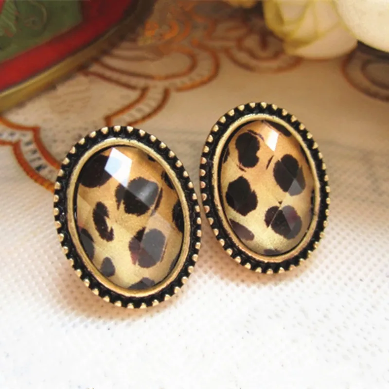 Ретро мода леди Европейский стиль круглые хрустальные серьги гвоздики оптом