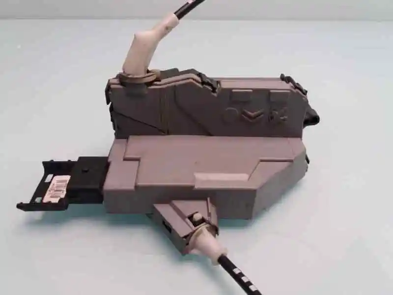 Правый задний замок двери Peugeot 308 Sport (б/у) вкл.