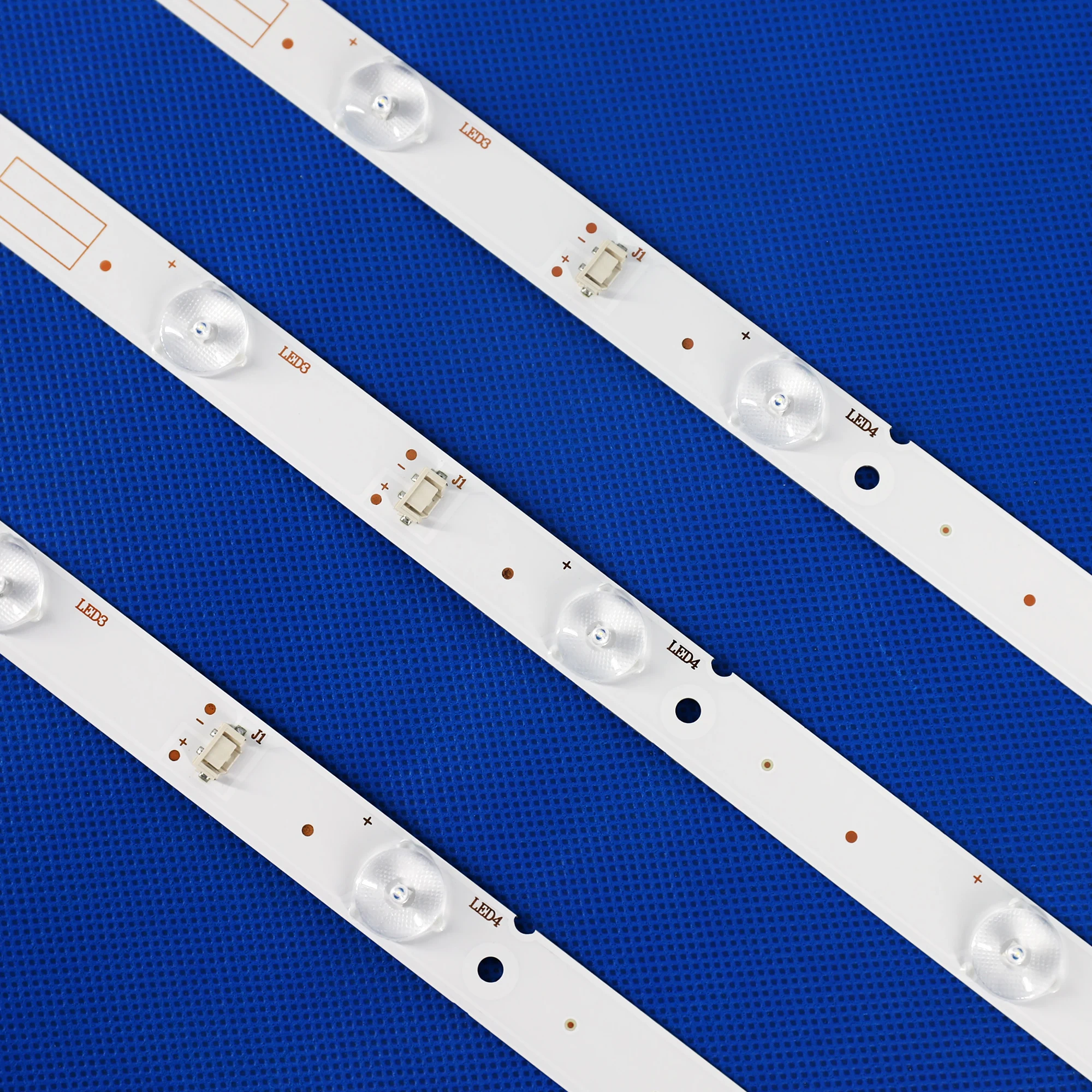 32-дюймовая Светодиодная лента для подсветки 7LED 5800-W32001-3P00 | Компьютеры и офис