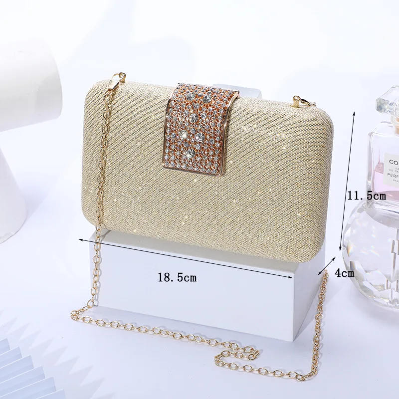 

evening bag is sent to catch a woman's fashionable new mobile phone bag rhinestone