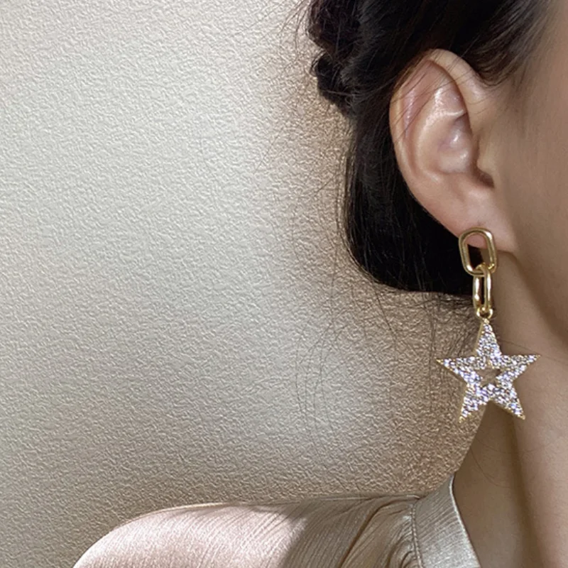 

Women Piercing Stud Earrings 2021 Trend Jewelry Dangle Luxury Star Pendant Woman Accessories Korean Fashion Women's Earring