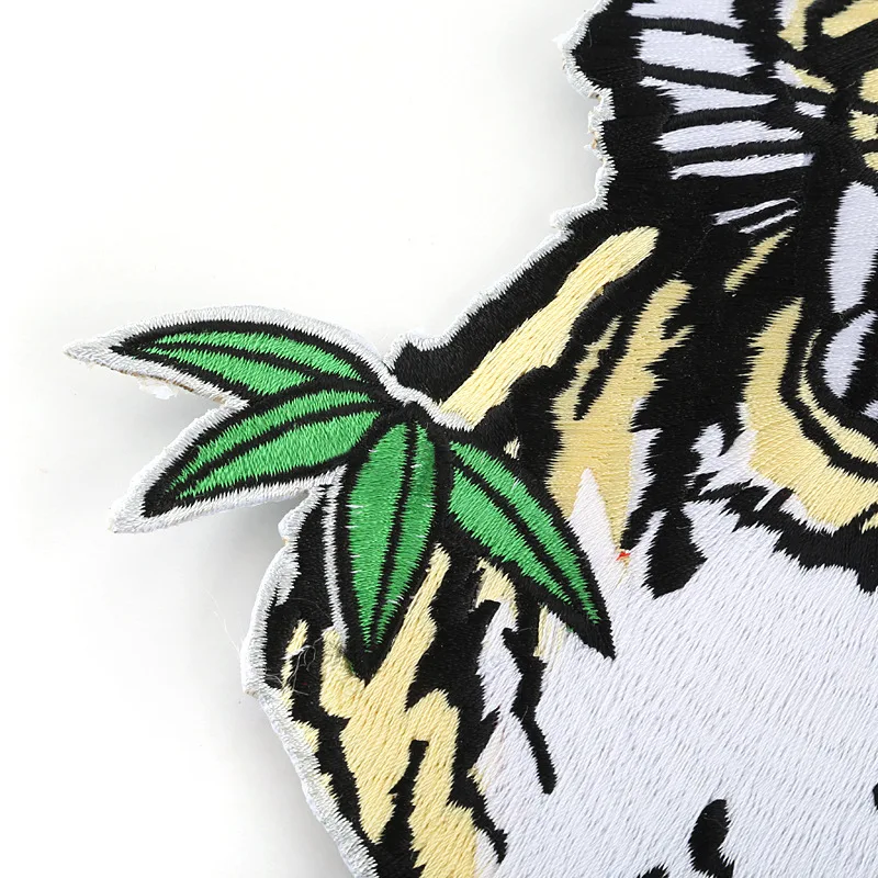 

Customized Wholesale Computer Embroidered Clothing Accessories Large Patch Animal Tiger Head Embroidered Cloth Stickers