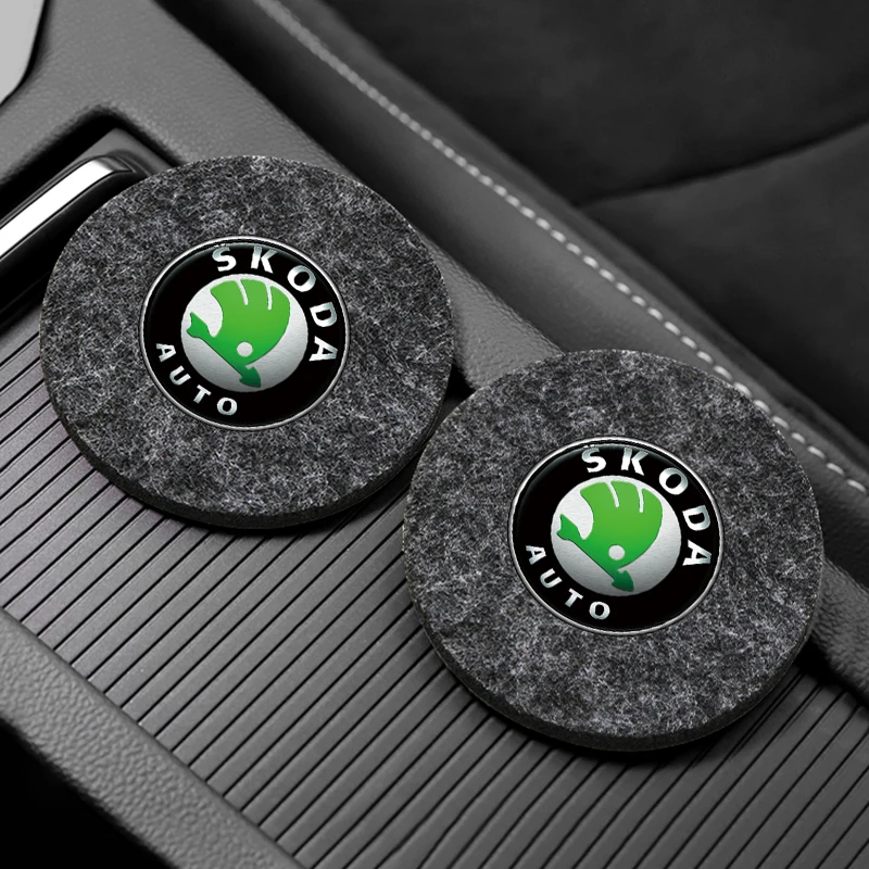 Автомобильный стильный коврик из высококачественного фетра для чашки с нескользящим покрытием для Skoda Octavia Fabia Rapid Yeti Kodiaq Superb On.