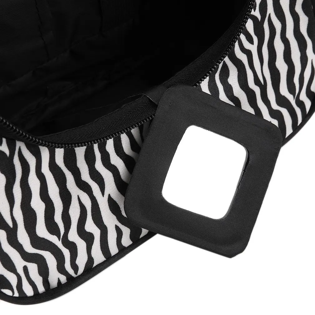 Многофункциональная косметичка для путешествий черно-белая с полосками зебры