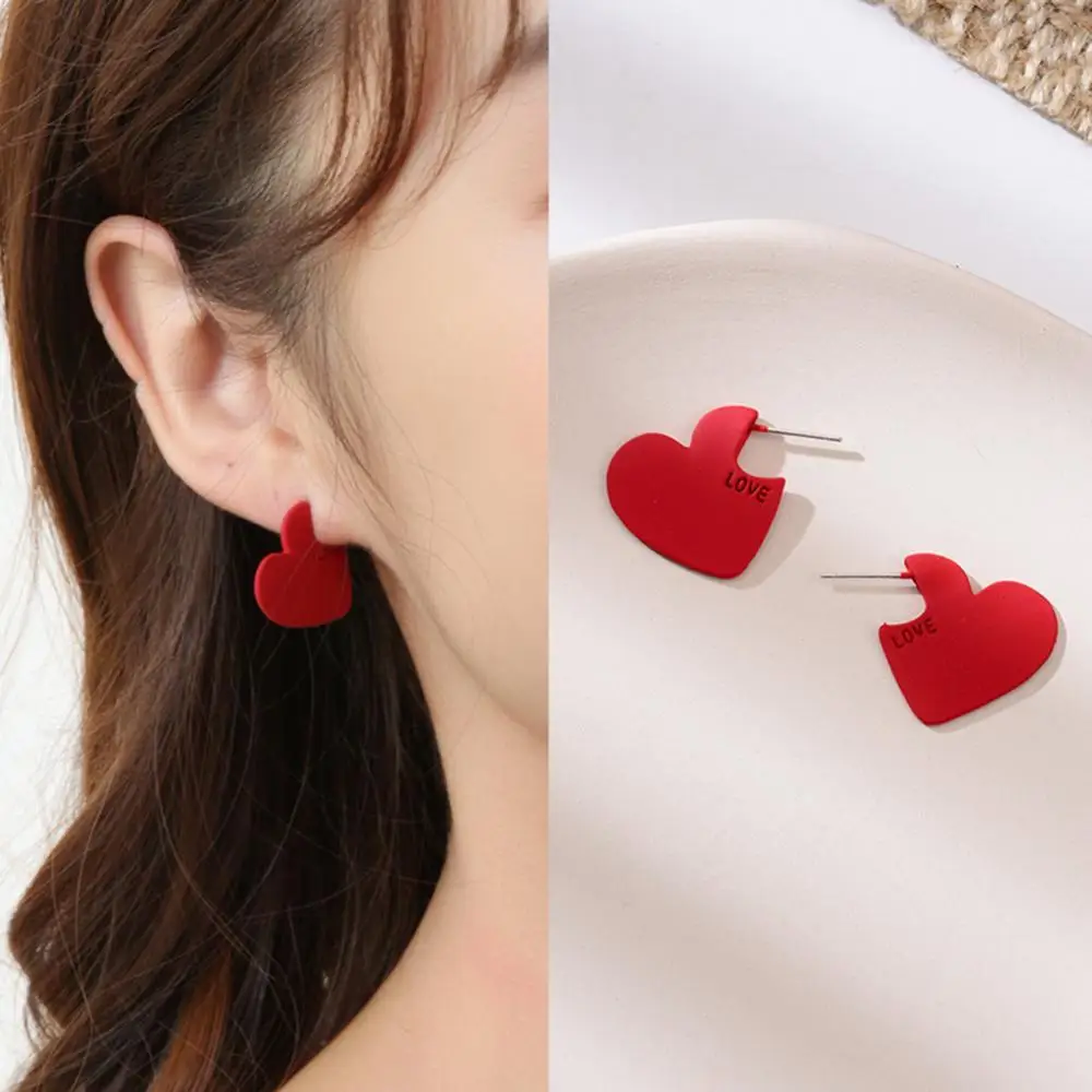 

1/2Pairs Women Small LOVE Heart Alloy Ear Stud Earrings Party Club Jewelry Gift