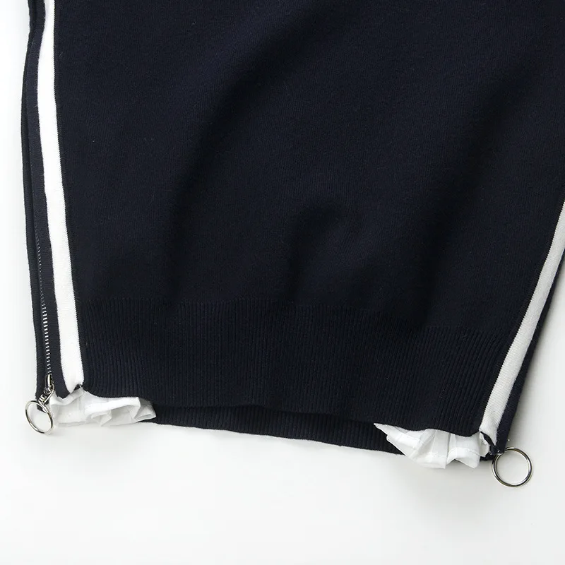 DEAT 2020 new winter fashion arrivals women clothes striped V-neck full sleeves contrast colors pullover knitting sweater WK1190 |