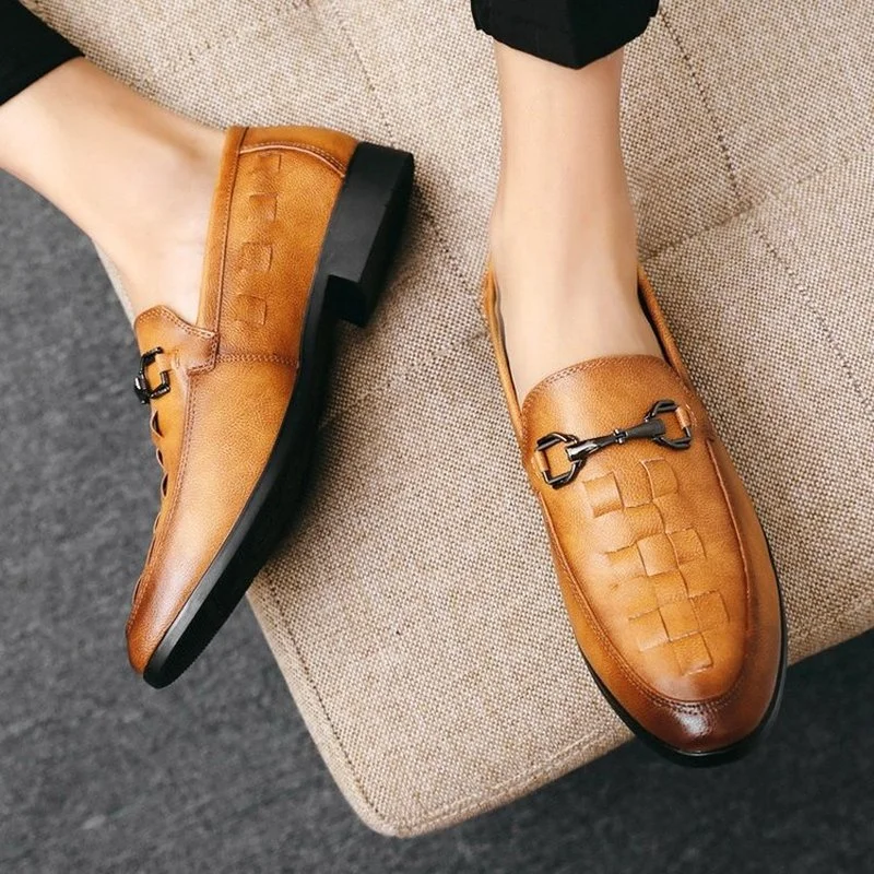 

2021 New Handmade Pu Men's Shoes Comfortable Rubber Sole Wear Resistant Anti Slip Fashion Business Casual Shoes YX190